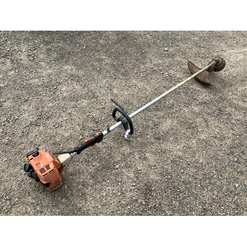 120 - A Stihl FS85R pole strimmer
