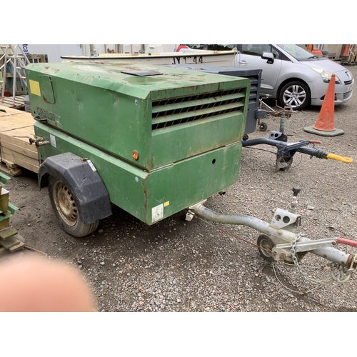 98 - A CPS130G two tool road compressor - Deutz three cylinder engine