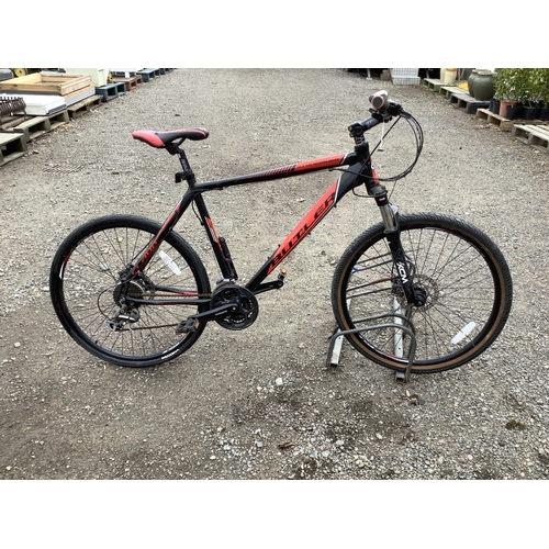 Lot 146       