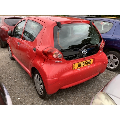 24 - A 2007 Toyota Aygo 1.0 five door hatchback J105586 (petrol/manual), odometer reading 97,743 miles - ... 