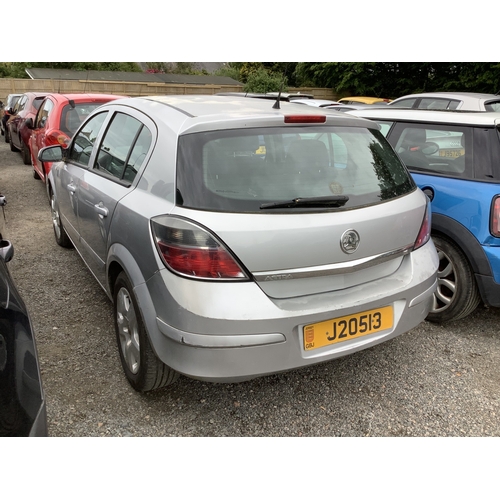 25 - A 2007 Vauxhall Astra Energy 1.6 five door hatchback J20513 (petrol/manual), odometer reading 75,827... 