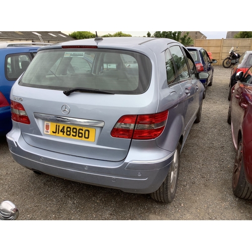 27 - A 2006 Mercedes-Benz B170 SE 1.7 five door hatchback J148960 (petrol/automatic), odometer reading 96... 