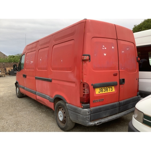 45 - A 2002 Renault Master 35 2.5 dCi panel van J83873 (diesel/manual), odometer reading 82,581 miles