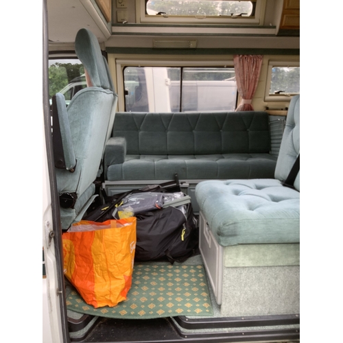 46 - A 1999 Peugeot Boxer 270 2.0 HDi camper van J128325 (petrol/manual), odometer reading 58,381 miles