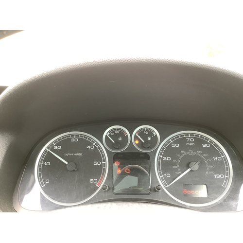 31 - A 2005 Peugeot 307 SW SE 2.0 HDi estate J126197 (diesel/manual), odometer reading 100,873 miles - Tr... 