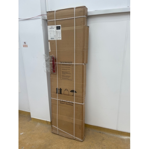 47 - Instinct 8
Sliding Door 1100mm
INS04B0N