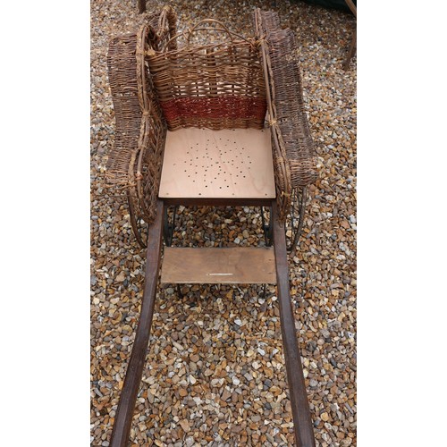 4 - Rare Victorian Twins Push Chair approx. 170cm long x 90cm high