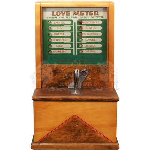 91 - Love Meter by Exhibit Supply Co. - coin operated amusement machine, in excellent condition, very cle... 