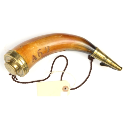 49 - An early 19th century gunnery officer's horn priming flask, 9½