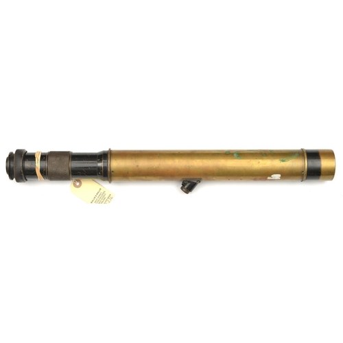 552 - A WWI telescopic sight,  brass and black enamelled, marked with broad arrow and 