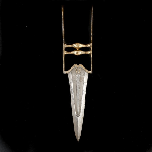 134 - An Indian dagger katar. 19th century, blade 18cms with raised central rib and thickened point, gold ... 