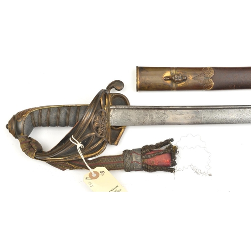 526 - A William IV 1822 pattern infantry officer’s sword, slightly curved, pipe backed blade 32