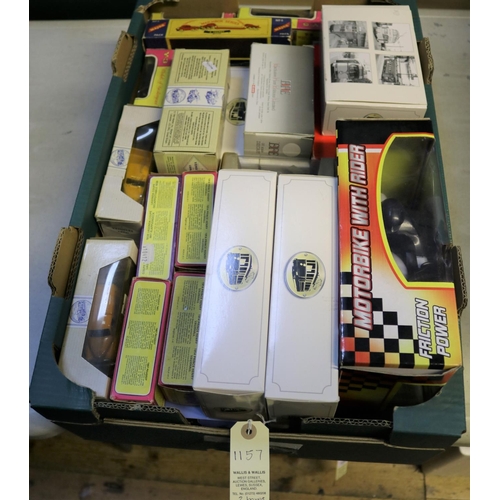 1157 - Quantity of various makes. 10x Yesteryear, yellow/pink boxed examples. 3x Atlas Fire - 2x Leyland TL... 