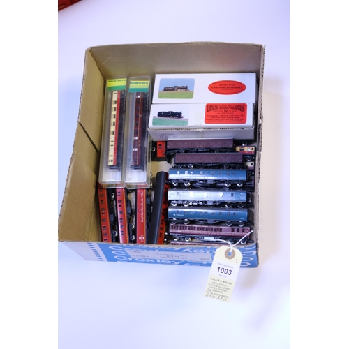 1003 - Quantity of N gauge model railway by various makers. Including Union Mills Models, Minitrix, Grafar,... 