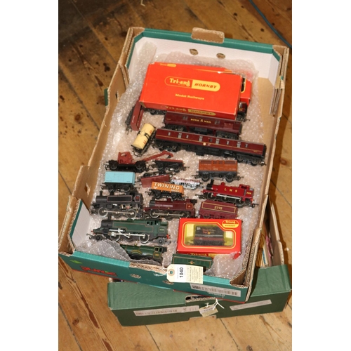 1040 - 18+ Tri-ang Hornby OO gauge railway items etc. Including 5x locomotives; a BR Hall Class 4-6-0, Albe... 