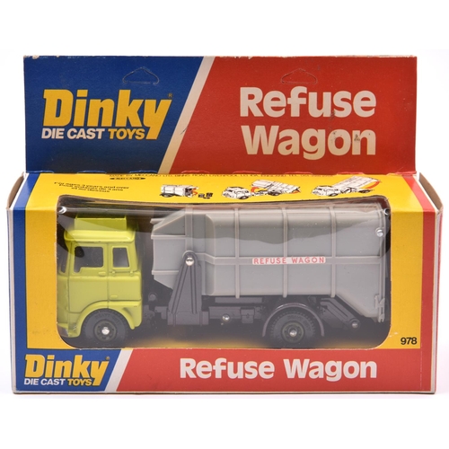 1459 - Dinky Toys Refuse Wagon (978). A Bedford TK in lime green with white cab interior, dark brown chassi... 