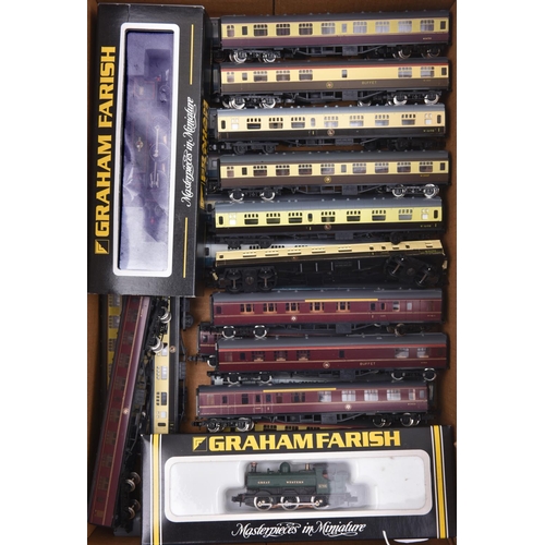 1018 - A quantity of Graham Farish, Trix etc N gauge railway. 2 locos- BR 2-6-2 tank, RN 5153 in lined Brun... 