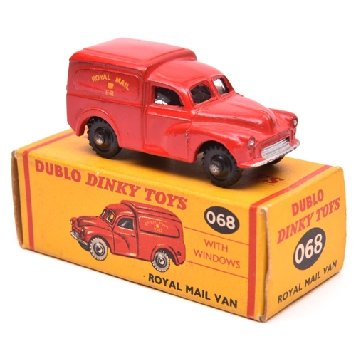 1464 - A Dublo Dinky Royal Mail Van (068). A Morris 1000 van in red livery with black knobbly plastic wheel... 