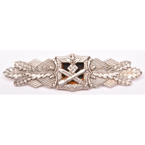 189 - A Third Reich Army Close Combat clasp in silver,  by F & BL (Funke & Brunninghaus). GC