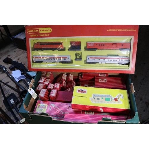 9 - 30x Hornby Dublo items in red striped boxes. Including 21x freight wagons; 2x coal wagons, 2x goods ... 