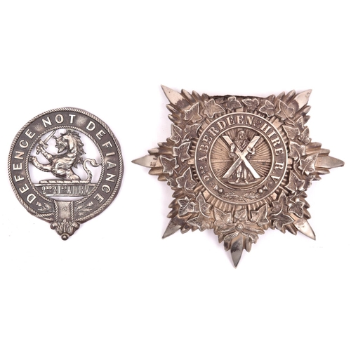 211 - A WM glengarry badge of the 2nd Bn 