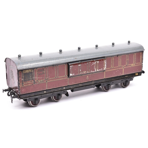 111 - A Gauge One railway Carette for Bassett Lowke LMS 1924 Royal Mail TPO coach. Travelling Post Office ... 