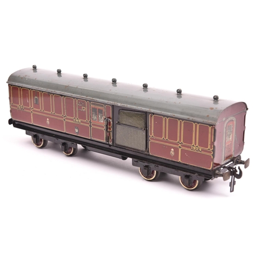 112 - A Gauge One railway Carette for Bassett Lowke LMS 1924 Royal Mail TPO coach. Travelling Post Office ... 