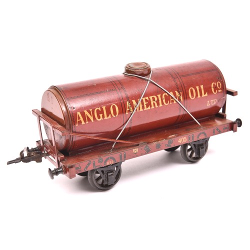 83 - A Gauge Two Carette Anglo American Oil Tanker. With maroon tank and chassis. GC, one strut missing a... 