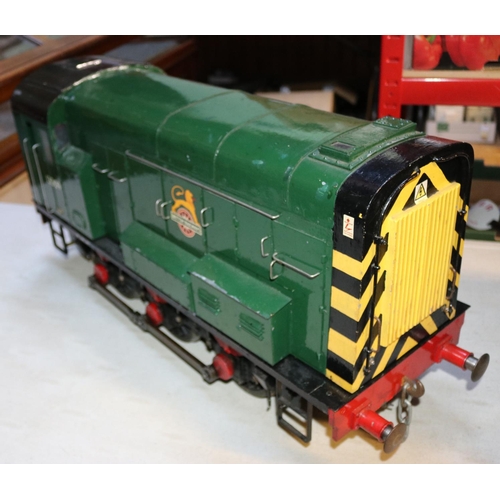 37 - A 5 inch gauge battery driven Class 08 0-6-0T diesel shunter. Home built steel and plywood body with... 