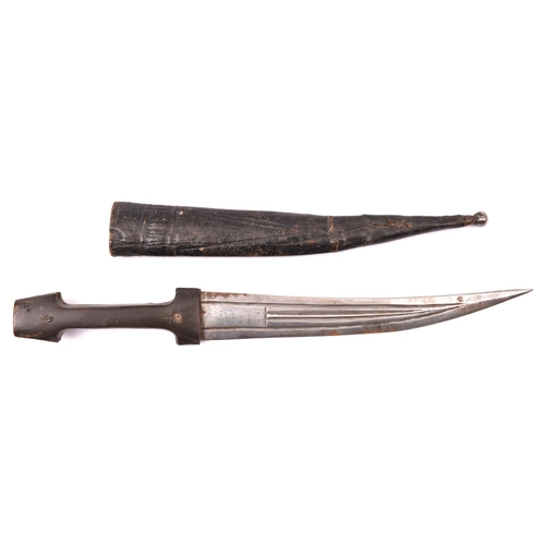 333 - A Caucasian jambiya, 8½” blade of armour piercing form, horn hilt with brass bosses; in its original... 
