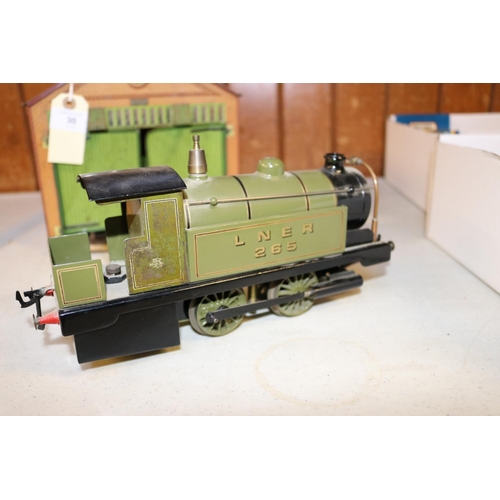 30 - A Bowman O gauge live steam spirit fired 0-4-0T locomotive. LNER, 265, in olive green livery. Plus t... 