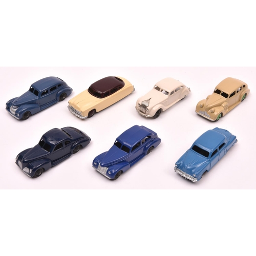 374 - 7 well restored Dinky Toys American Cars. Chrysler Airflow in cream. 4 39 Series- Oldsmobile in dark... 