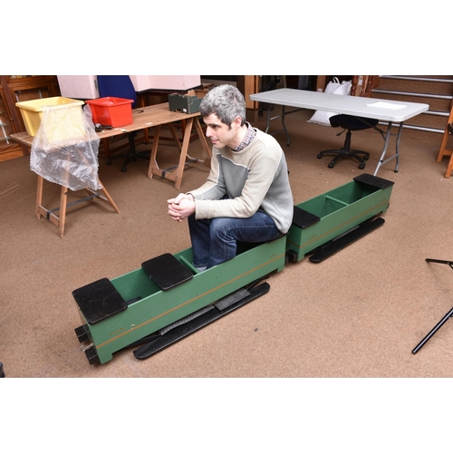 35 - A 5 inch gauge articulated railway carriage for ground level running. Well constructed wooden bodies... 