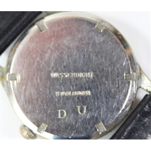 33 - DU marked Aster wristwatch. No serial on outside caseback. Plated case, brushed finish, heavy platin... 