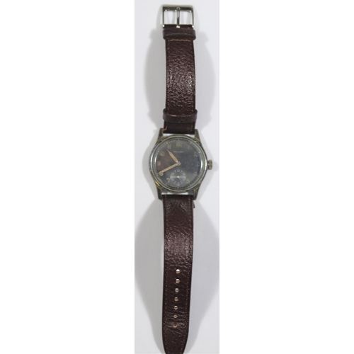 37 - DH marked Helios wristwatch. Serial D 23721 H. Plated case with brushed finish, wear to plating, par... 