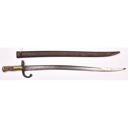 183 - A French 1866 pattern Chassepot bayonet, the blade engraved “St Etienne Avril 1877”, the brass hilt,... 