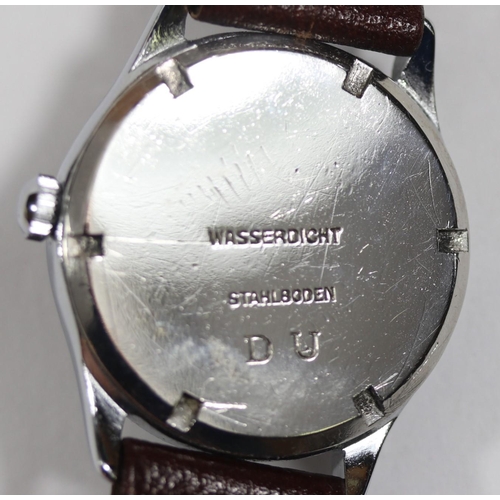 83 - DU marked Aster wristwatch. No serial on outside caseback. Plated case, refinished, 33mm without cro... 