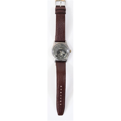 90 - DH marked Silvana wristwatch. Serial D335541H. Plated case, brushed finish, some plating wear and pi... 