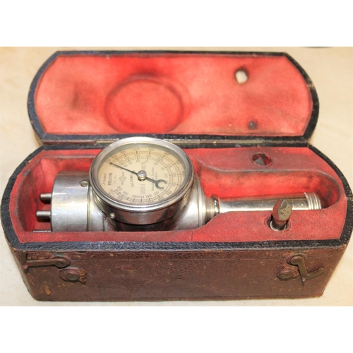 48 - A Tachometer by Schaffer & Budenburg Ltd, Manchester, London & Glasgow. A late 19thC/early 20thC han... 