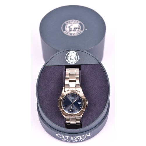 104 - A Citizen Eco-Drive Dress Watch with quartz movement. Stainless steel case and bracelet, a metallic ... 