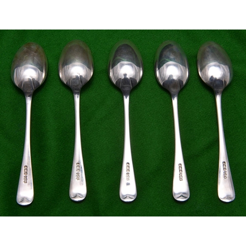 15 - 12x silver teaspoons. Hallmarked Sheffield 1899, 'WG&S'. Combined 295g. VGC. £70-100