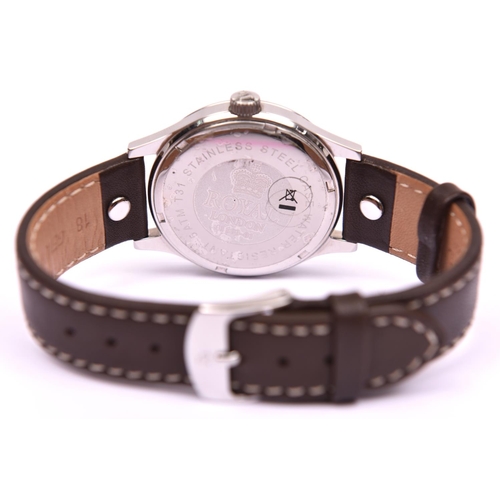 194 - A Royal, London watch 41109-01 with quartz movement. 5ATM water resistant to 50m. Stainless steel ca... 