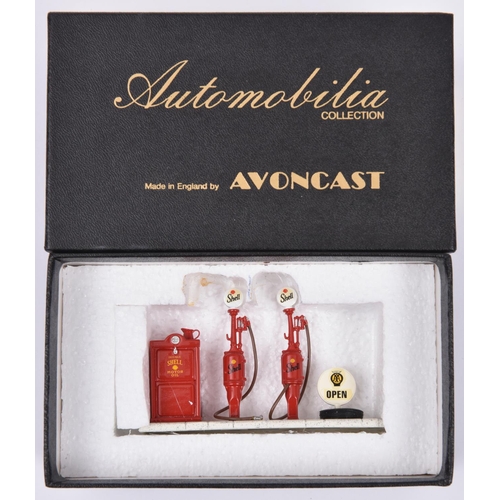 278 - Avoncast 1:43 scale Automobilia Collection White Metal AC2 'The Gilbert & Barker' Hand Cranked Pump ... 