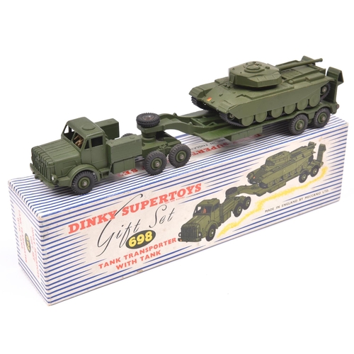 454 - Dinky Supertoys Gift Set 698. Tank Transporter with Tank. Antar Tank Transporter and Centurion tank,... 