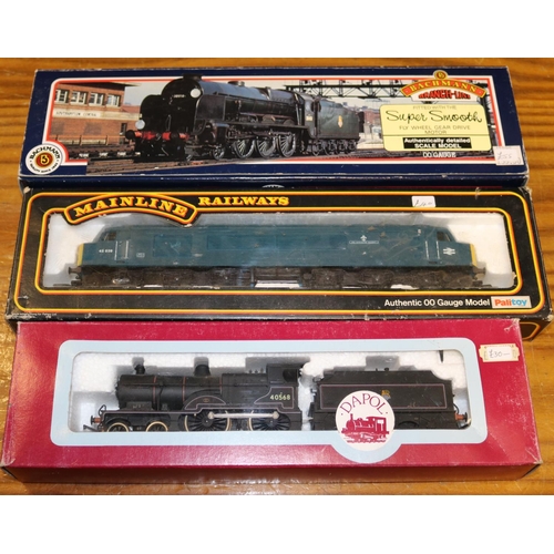 27 - 3 'OO' gauge Locomotives. A Bachmann BR Lord Nelson class 4-6-0 tender locomotive, Lord Anson, RN 30... 