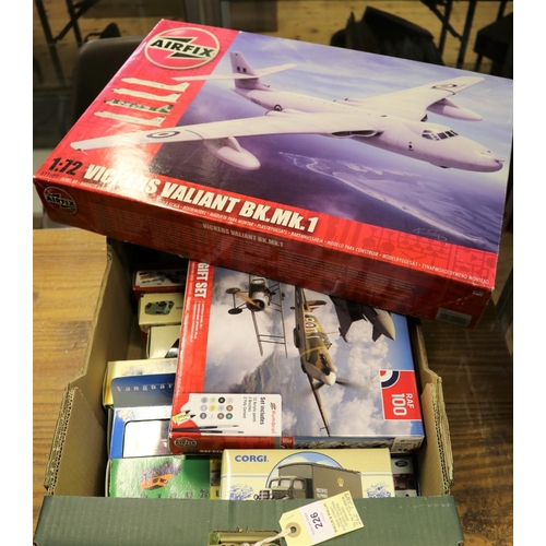 226 - 20 Various Makes. 2 unmade Airfix 1:72 kits. An RAF Centenary Gift Set comprising Sopwith Camel, Spi... 