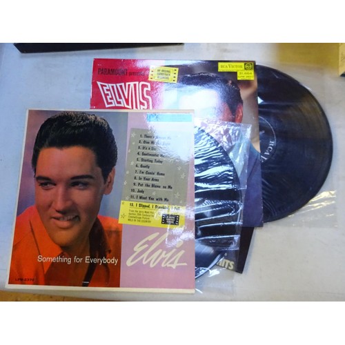 76 - 5x Elvis Presley RCA 12