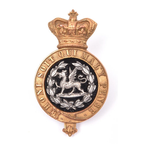 139 - A Victorian post 1881 officer’s glengarry badge of the South Wales Borderers. GC (the gilt slightly ... 