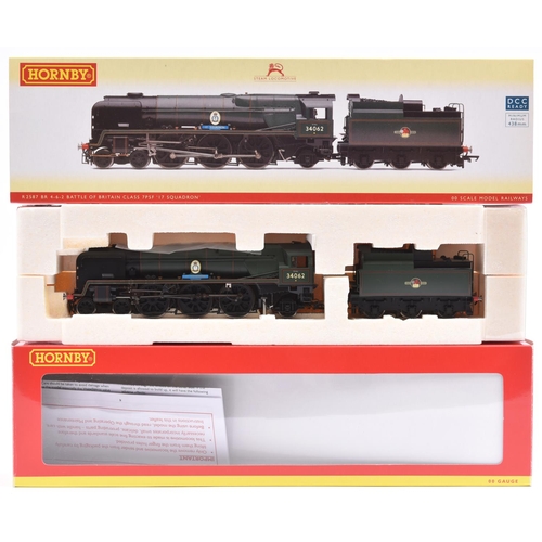 27 - Hornby Railways British Railways rebuilt Battle of Britain class 4-6-2 tender locomotive '17 Squadro... 