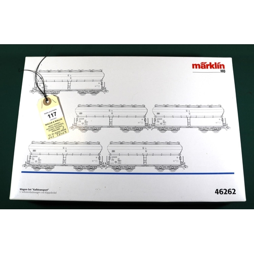 117 - 3 Marklin HO gauge items. A digital DB class BR 182 Bo-Bo Electric Locomotive (39830). RN 182 005-9.... 